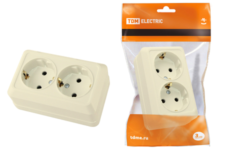 Розетка двойная 2П+3 открытой установки IP20 16А слоновая кость 