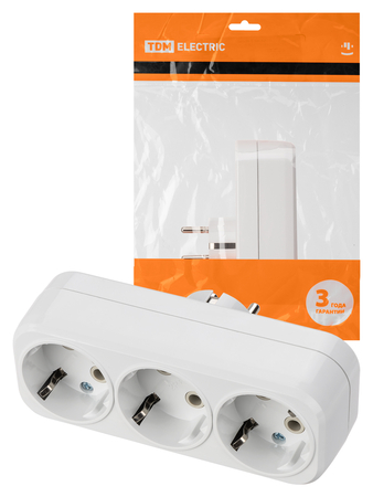 Блок на 3 гнезда 2П+З плоский 16А 250B TDM - СКЛАД13.РФ